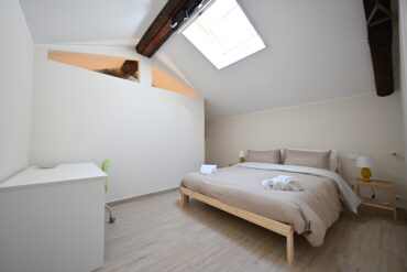 charme and quiet white B&B CATANIA